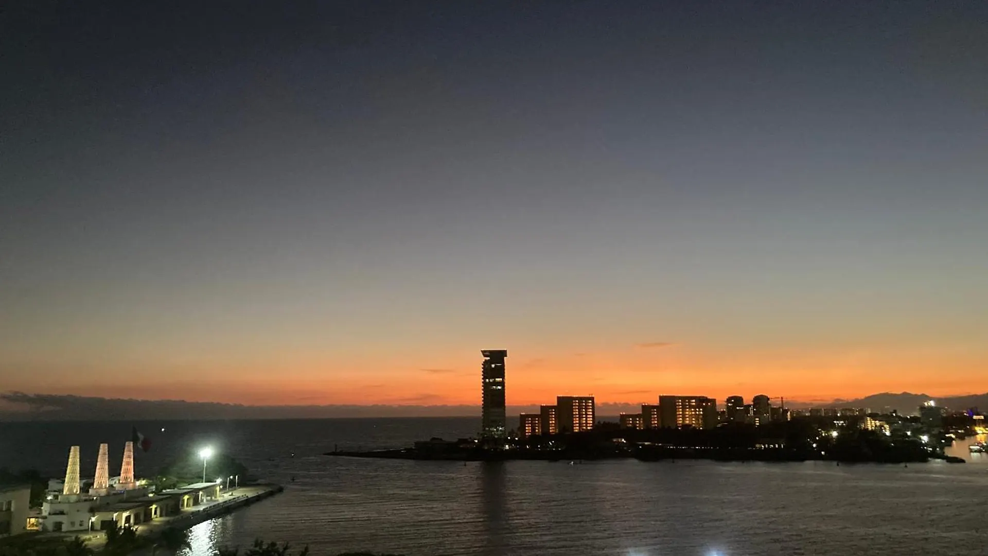 Lägenhet Espectacular Dos Dormitorios Con Vista Al Mar Puerto Vallarta